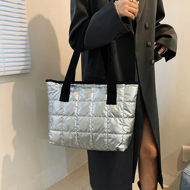 Bolsa de Ombro Allurea – Conforto e Estilo no Seu Dia a Dia