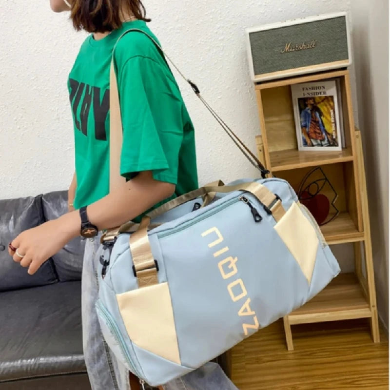 Bolsa de Academia Feminina Allurea – Compartimento para Roupas Molhadas e Sapatos