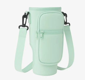 Bolsa Porta Garrafa de Água com Alça Ajustável Impermeável ou KIT com Bolsa+Copo Térmico 890ml