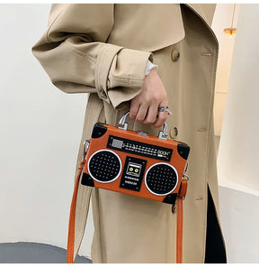 Bolsa Criativa em Formato de Rádio