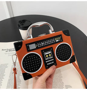 Bolsa Criativa em Formato de Rádio