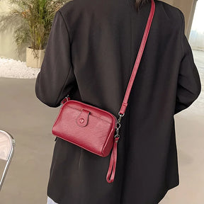 Bolsa de ombro de couro genuíno para mulheres, bolsas femininas pequenas crossbody, bolsa para celular, embreagens de dia, casual, nova