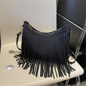 Bolsa de Franjas Transversal – Estilo e Sofisticação para o Seu Look!