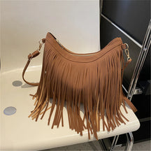 Bolsa de Franjas Transversal – Estilo e Sofisticação para o Seu Look!
