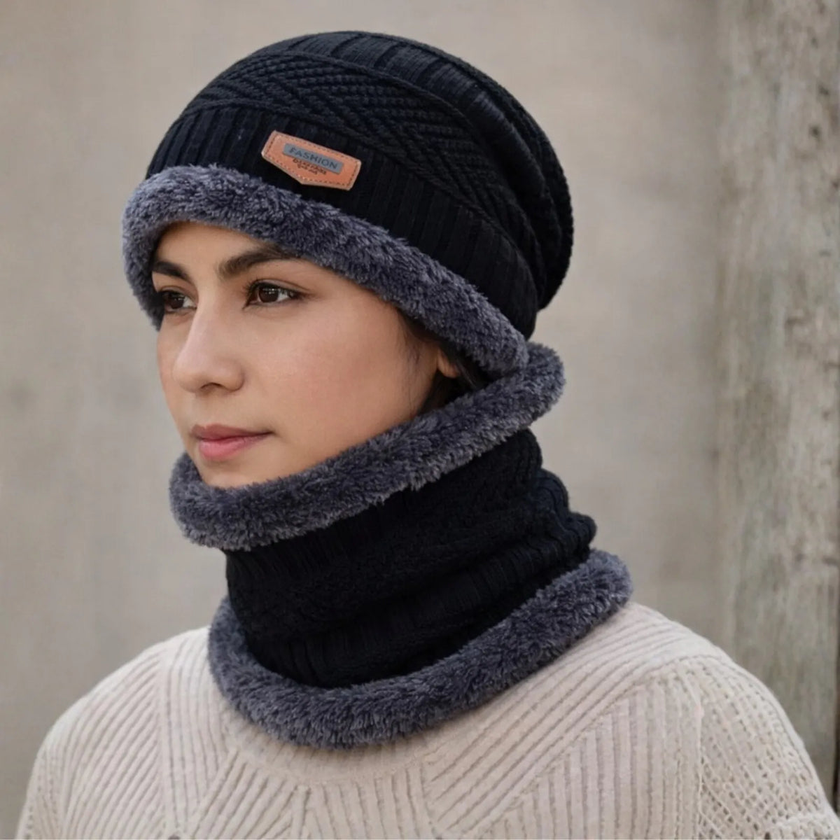 Kit Inverno Touca + Gola Forrada (Unissex) + Luva Touch de Brinde